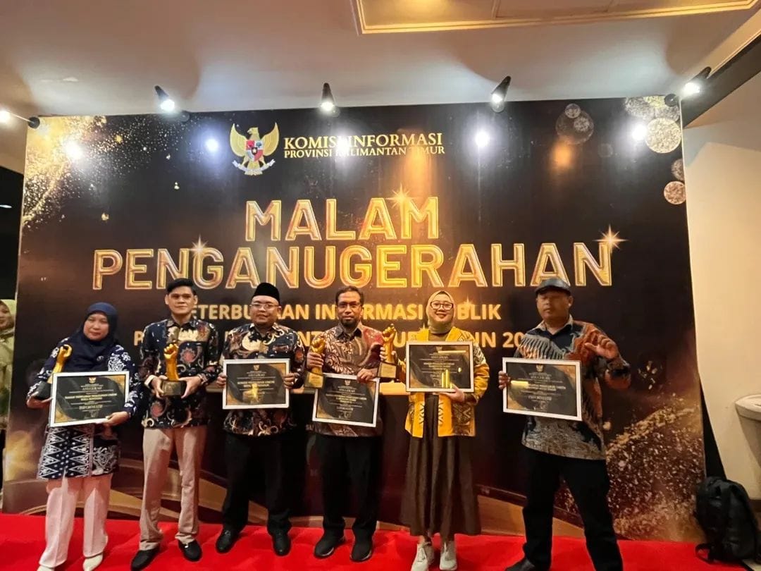 Bawaslu Paser Raih Terbaik II Keterbukaan Informasi Publik